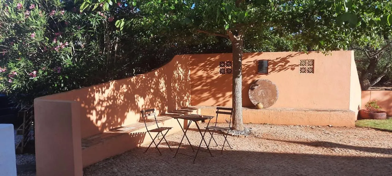 Apartamento Rural Peace In The Algarve - Private Room With Kitchenette And Bathroom Aldeia dos Matos Portugal